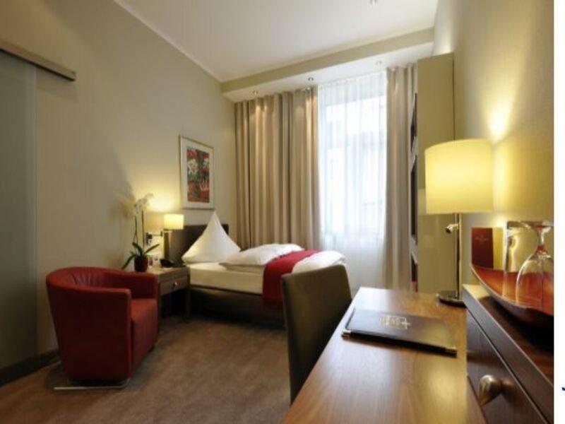 Hotel Kastens Luisenhof 5*