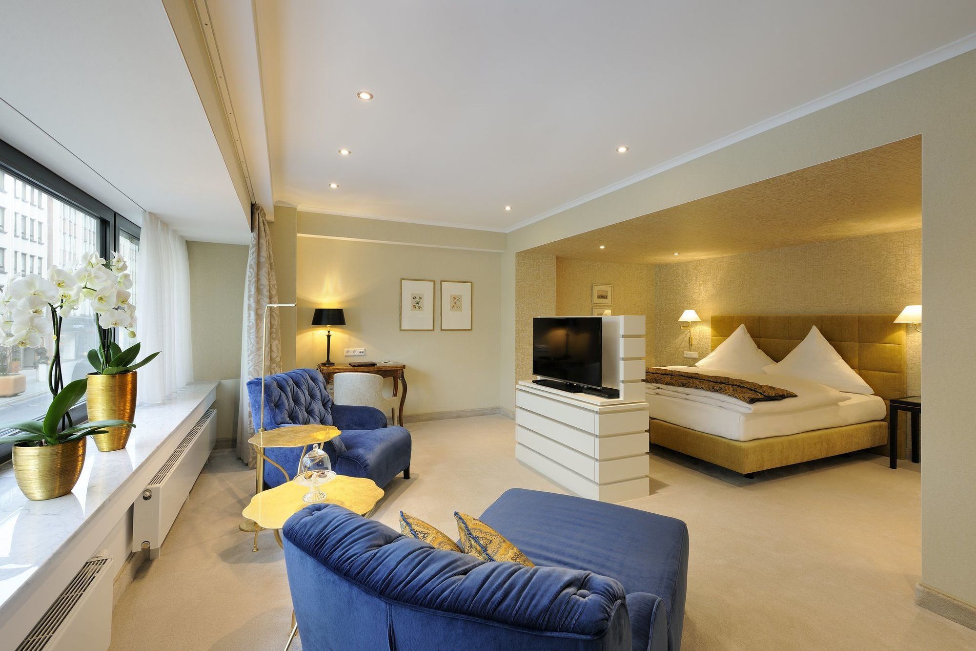Hotel Kastens Luisenhof 5*