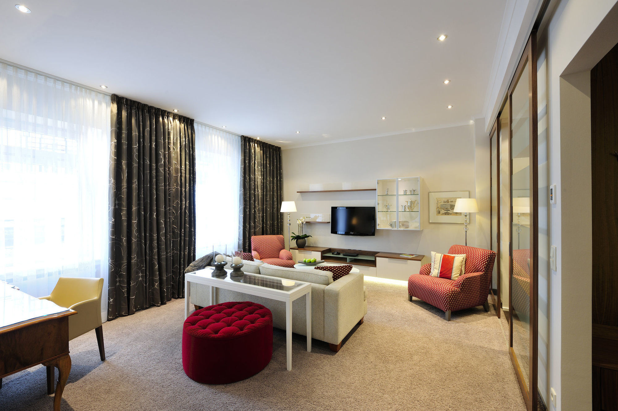 Hotel Kastens Luisenhof 5*